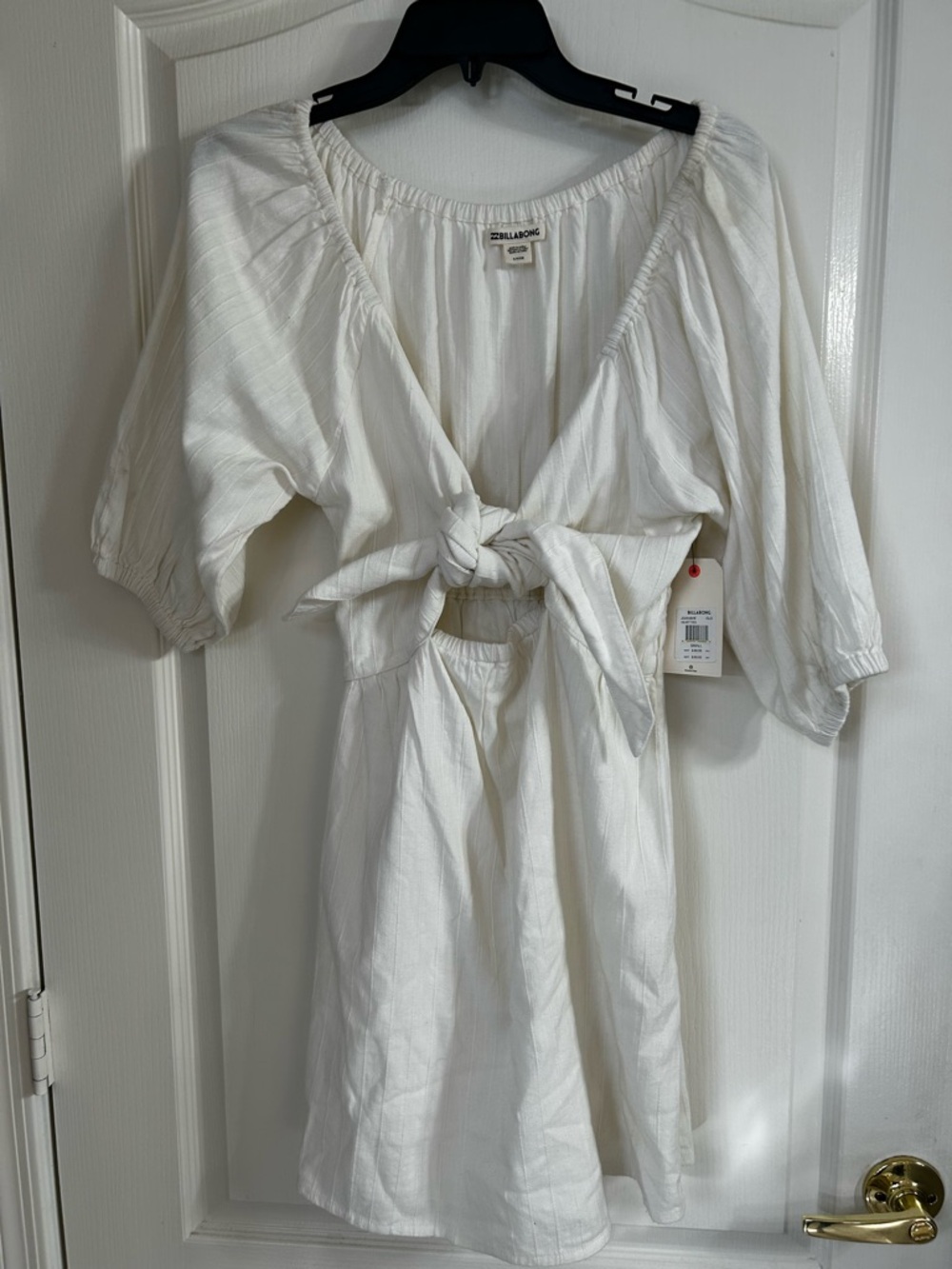 Billabong White Textured Tie-Front Top